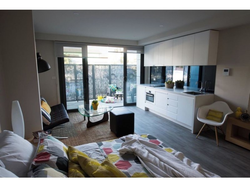 8/156 Moreland Road, Brunswick VIC 3056