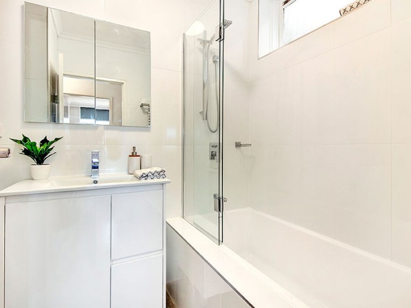 4/45 De Carle Street, Brunswick VIC 3056