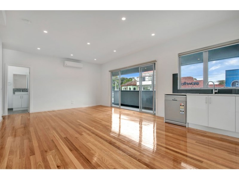 1/196 Moreland Road, Brunswick VIC 3056