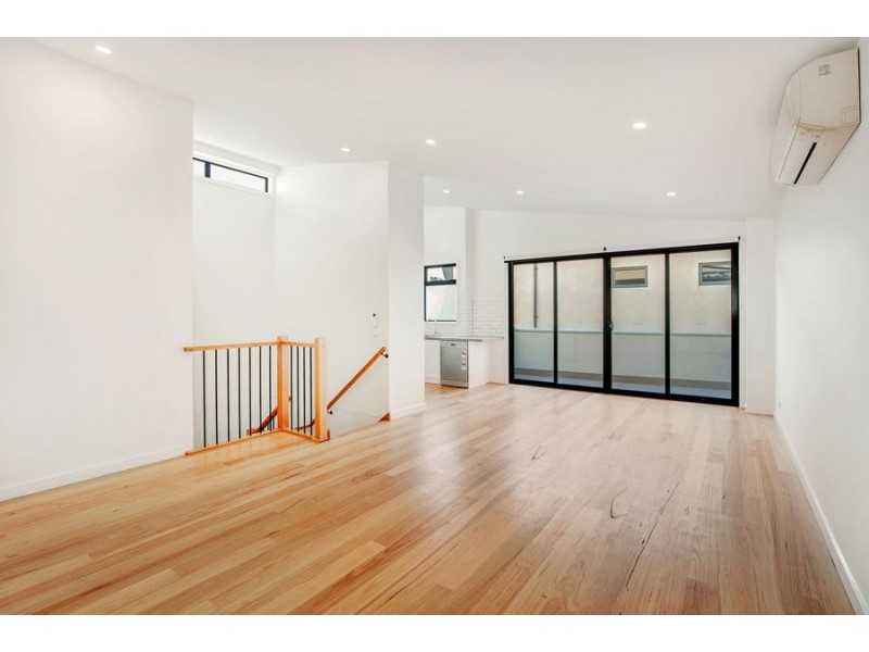 2/403 Abion Street, Brunswick VIC 3056