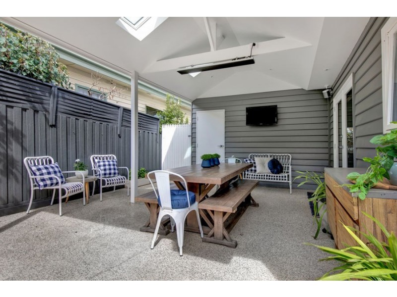 5 Compton Street, Mitcham VIC 3132