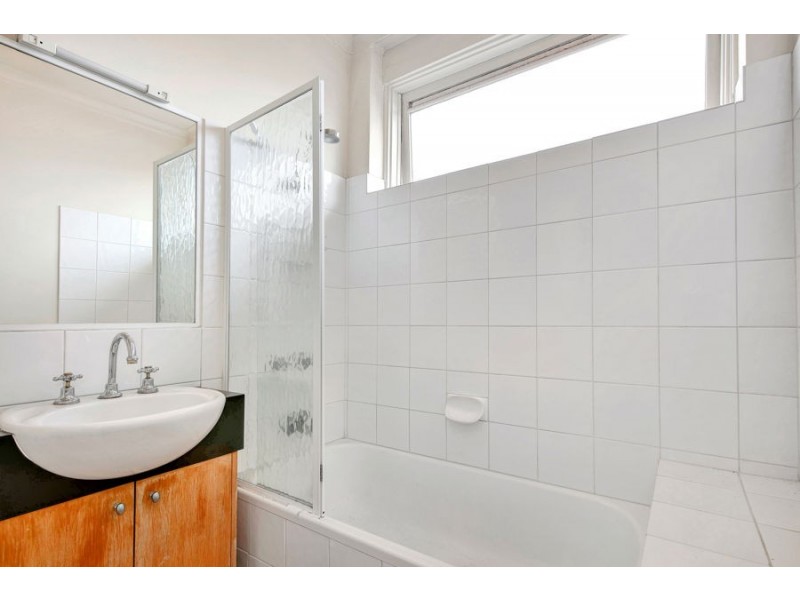 11/15 De Carle Street, Brunswick VIC 3056