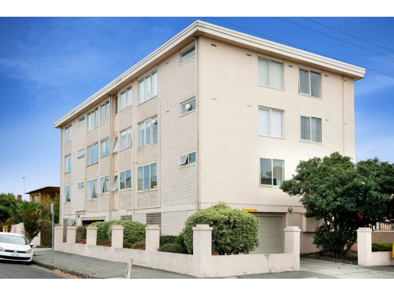 11/15 De Carle Street, Brunswick VIC 3056