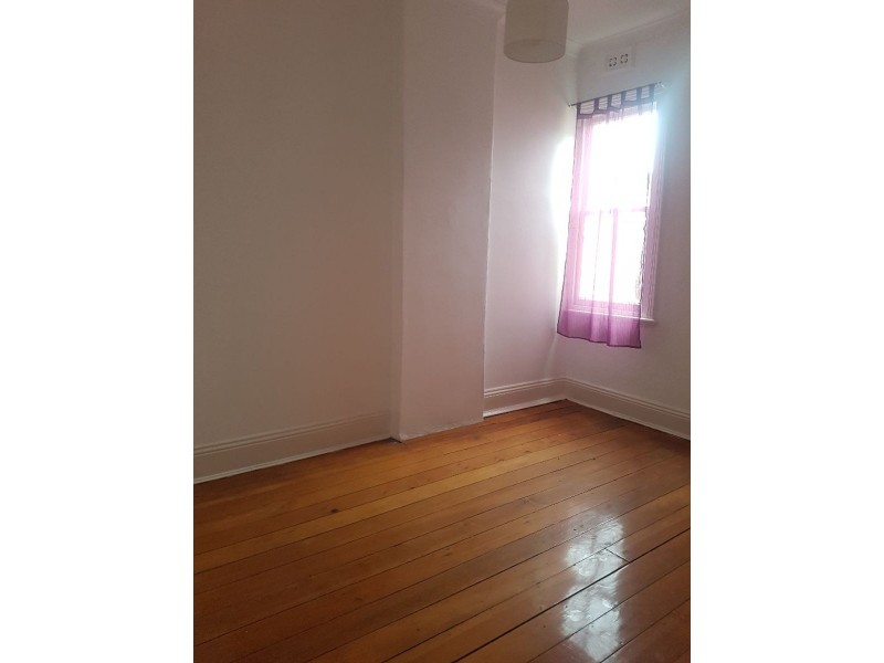668A Sydney Road, Brunswick VIC 3056
