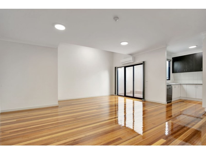3/322 Victoria Street, Brunswick VIC 3056