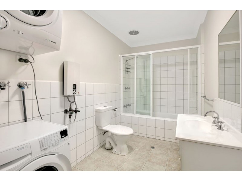 3/322 Victoria Street, Brunswick VIC 3056