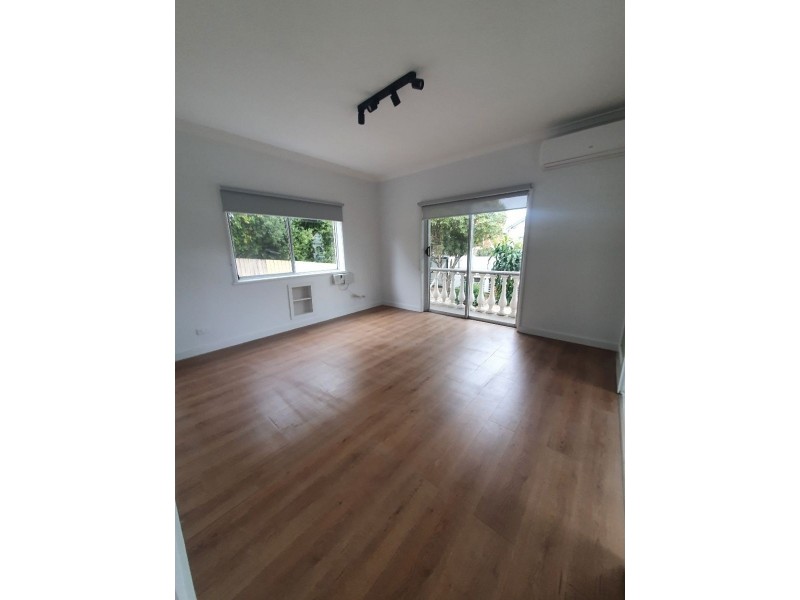 1/27 Stewart Street, Brunswick VIC 3056