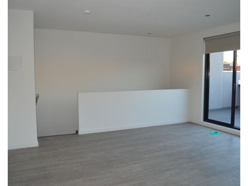 1/323-327 St Georges Road, Fitzroy North VIC 3068