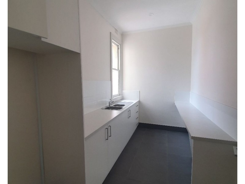 1/420-422 Sydney Road, Coburg VIC 3058