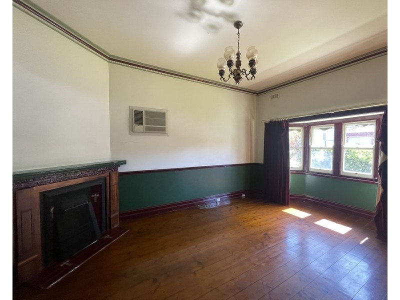 39 Gladstone Street, Coburg VIC 3058