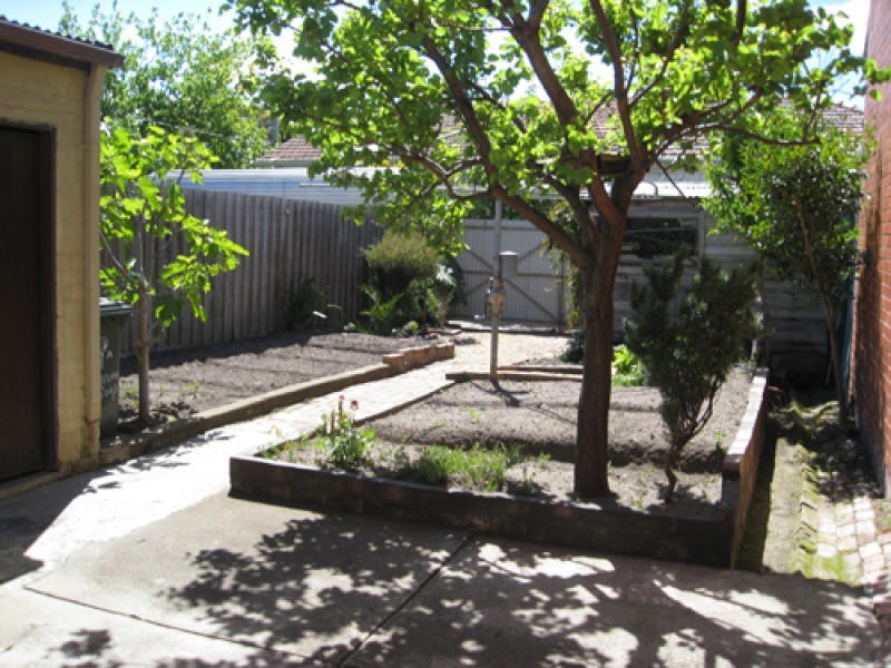 69A Moreland Road, Coburg VIC 3058