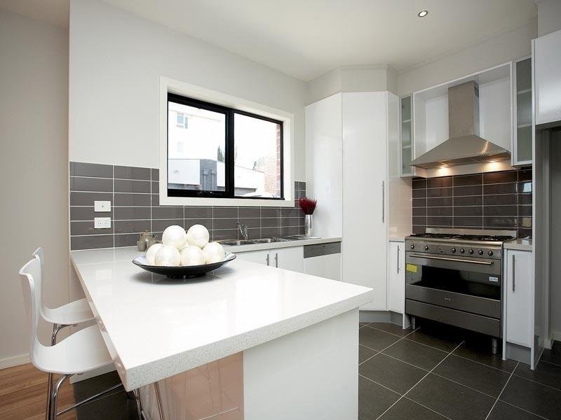 10 Harding Street, Coburg VIC 3058