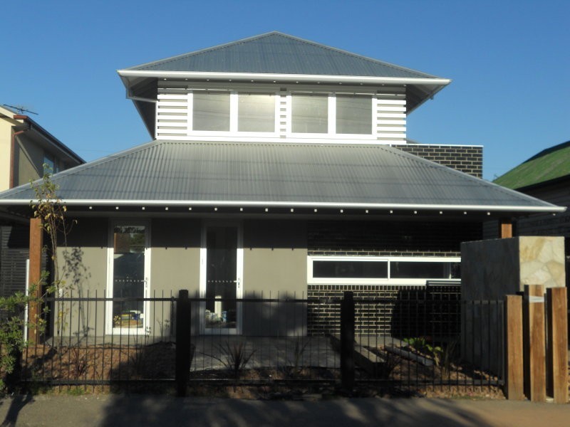 1/30 Loch Street, Coburg VIC 3058