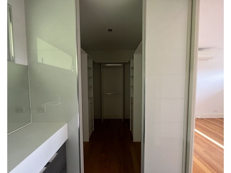 3/30 Loch Street, Coburg VIC 3058