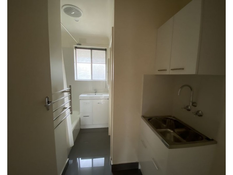 3/22 Chambers Street, Coburg VIC 3058