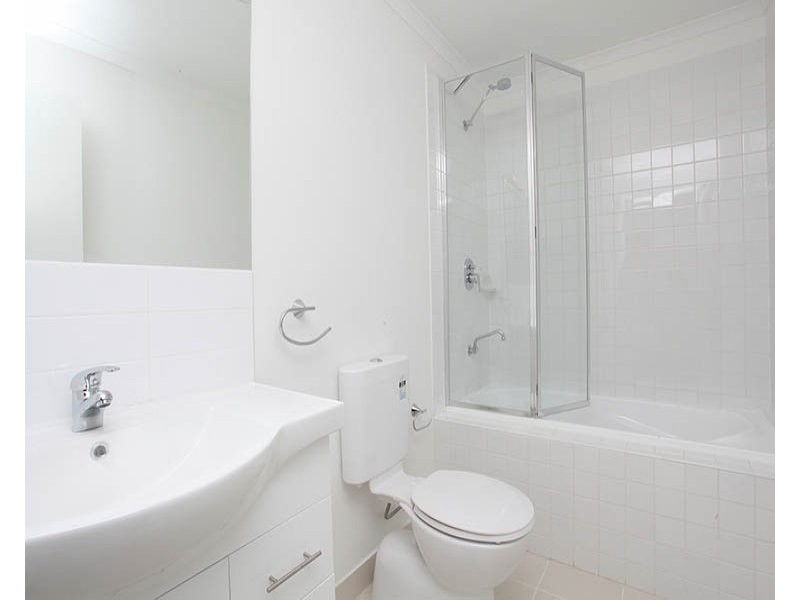 203C/1 Manna Gum, Coburg VIC 3058