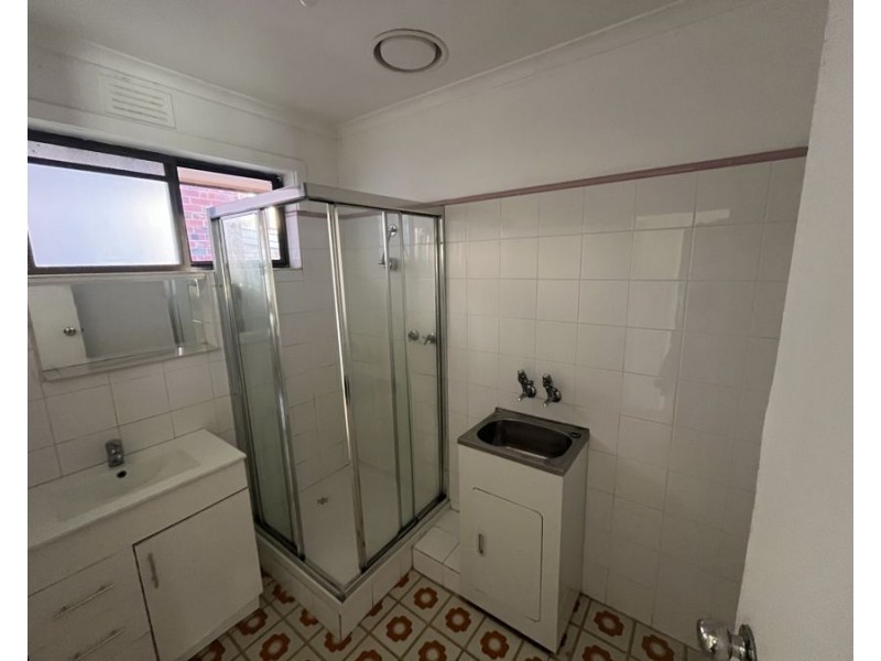 2/128 Moreland Road, Brunswick VIC 3056