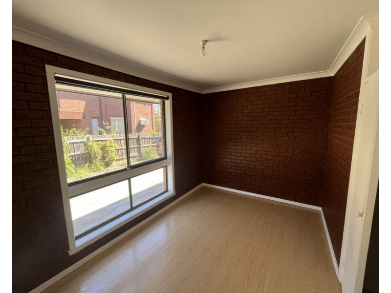 2/128 Moreland Road, Brunswick VIC 3056