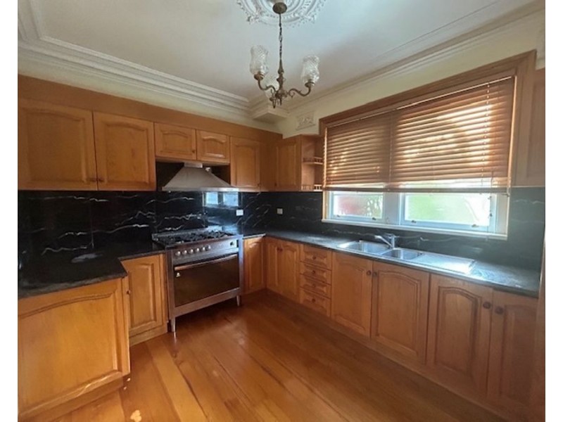 1 Connolly Avenue, Coburg VIC 3058