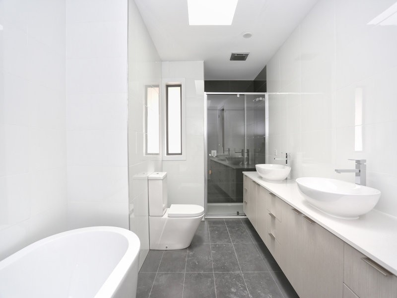 1/33 Surrey Street, Pascoe Vale VIC 3044