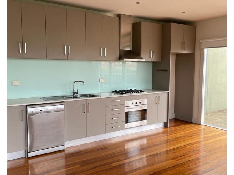 2/101 Cramer Street, Preston VIC 3072