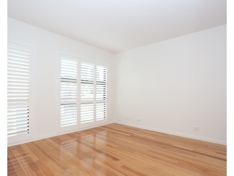 1/67 King Street, Airport West VIC 3042