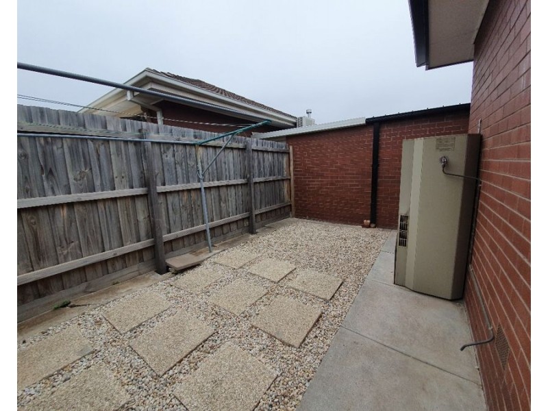 1/18 Ray Street, Pascoe Vale South VIC 3044