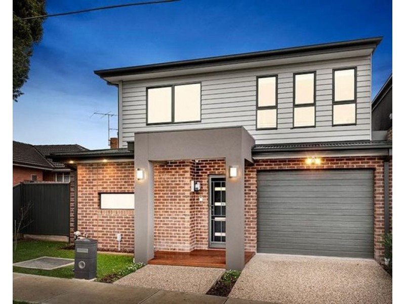 10 Emma Court, Coburg North VIC 3058