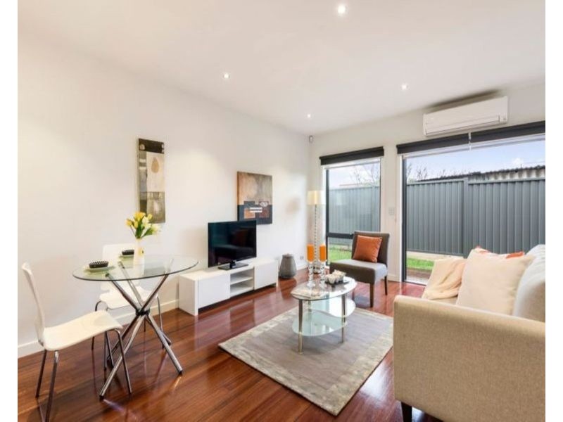 10 Emma Court, Coburg North VIC 3058