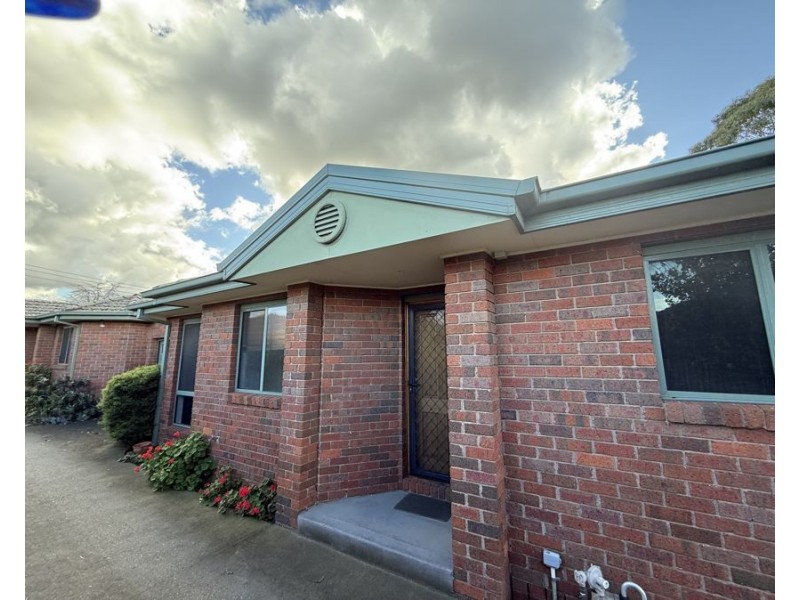 2/8 Sutherland Street, Coburg VIC 3058