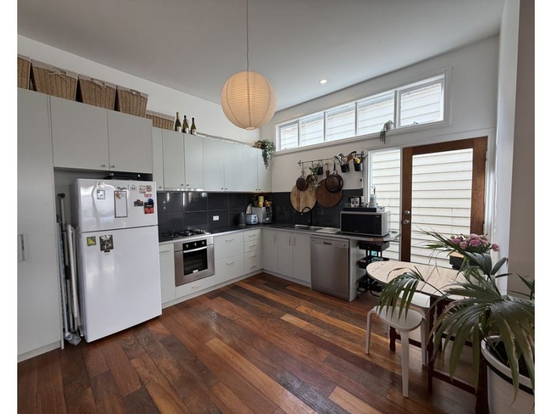 27 Little Gold Street, Brunswick VIC 3056