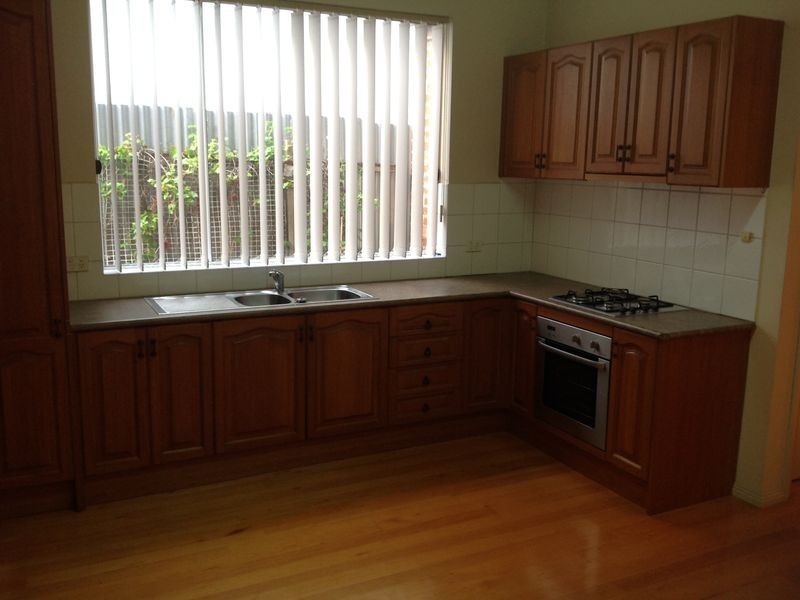 REAR/158 Sydney Road, Coburg VIC 3058