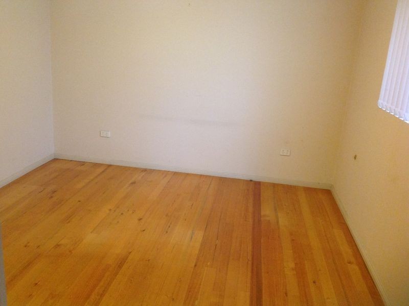 REAR/158 Sydney Road, Coburg VIC 3058