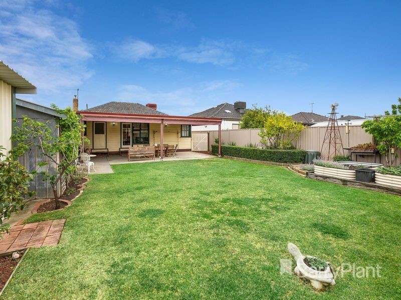 22 Ledger Avenue, Fawkner VIC 3060