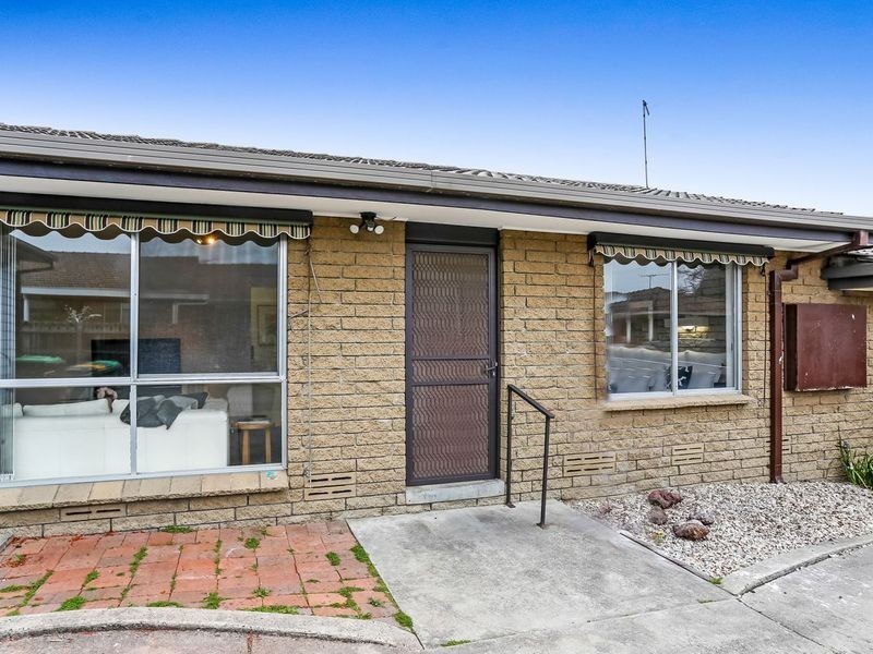 2/25 Grandview Street, Glenroy VIC 3046