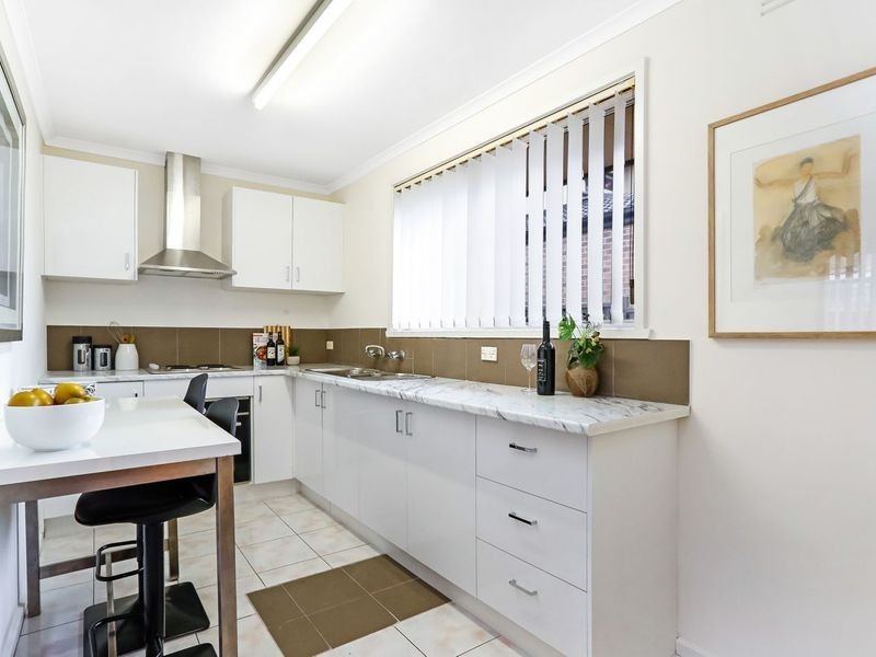 2/25 Grandview Street, Glenroy VIC 3046