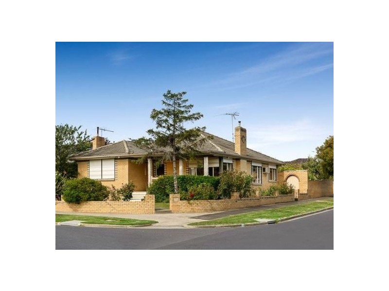 2 Lord Street, Fawkner VIC 3060