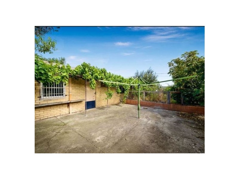 2 Lord Street, Fawkner VIC 3060