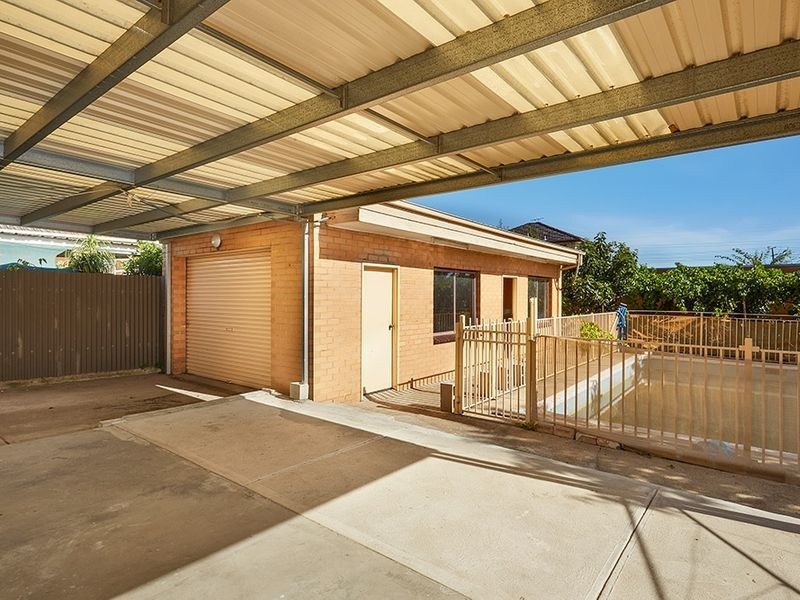 499 Mahoneys Road, Fawkner VIC 3060