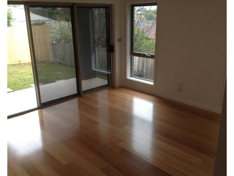 3/10 Avoca Street, Heidelberg VIC 3084