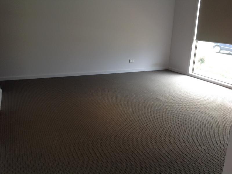 12 Rosette Parade, Mickleham VIC 3064