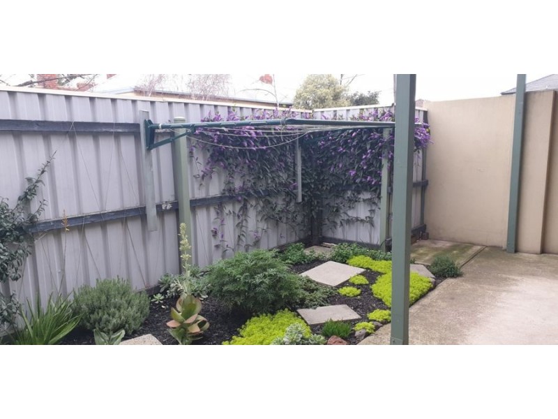 10/70 Loch Street, Coburg VIC 3058