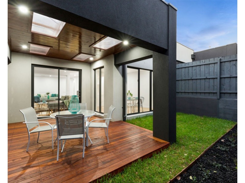 8a Corroboree Place, Templestowe Lower VIC 3107