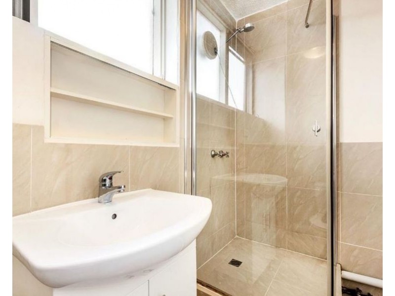 5/9 Austin Terrace, Brunswick VIC 3056