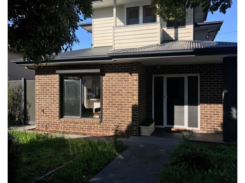 109 Tinning Street, Brunswick VIC 3056