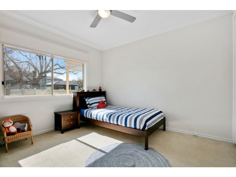 1 Devon Road, Pascoe Vale VIC 3044