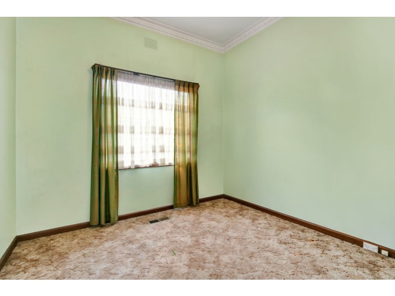 36 Hopetoun Avenue, Brunswick West VIC 3055