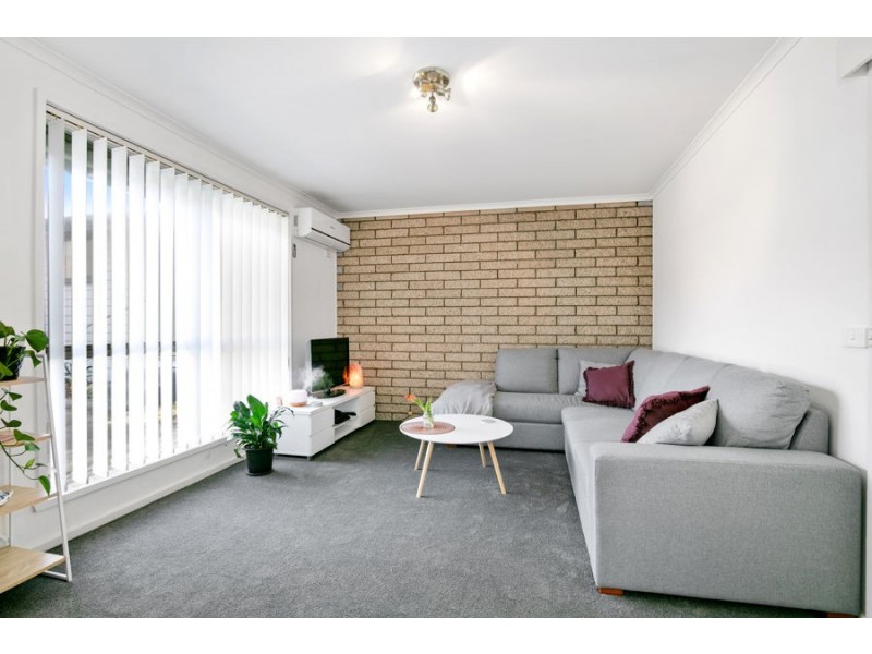 2/25 Grandview Street, Glenroy VIC 3046