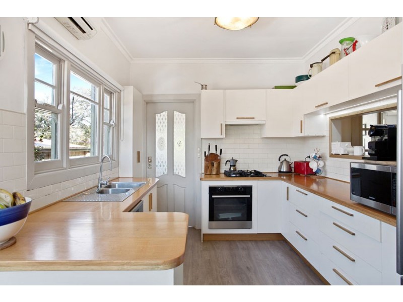 7 Cantala Avenue, Rosanna VIC 3084