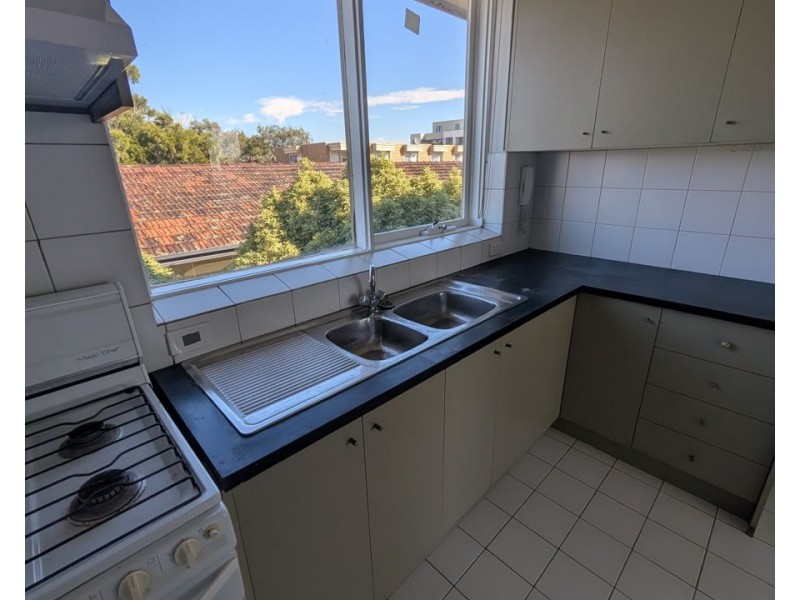 12/55 De Carle Street, Brunswick VIC 3056